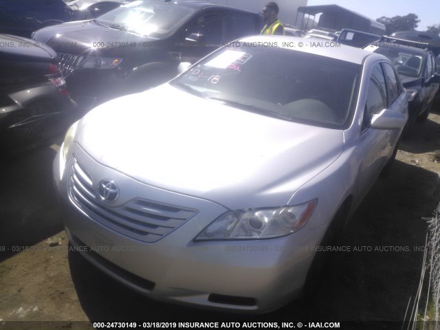 4T1BE46K39U390152 - 2009 TOYOTA CAMRY SE/LE/XLE SILVER photo 2