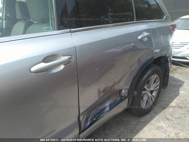 5TDBKRFH2FS196243 - 2015 TOYOTA HIGHLANDER LE/LE PLUS SILVER photo 6