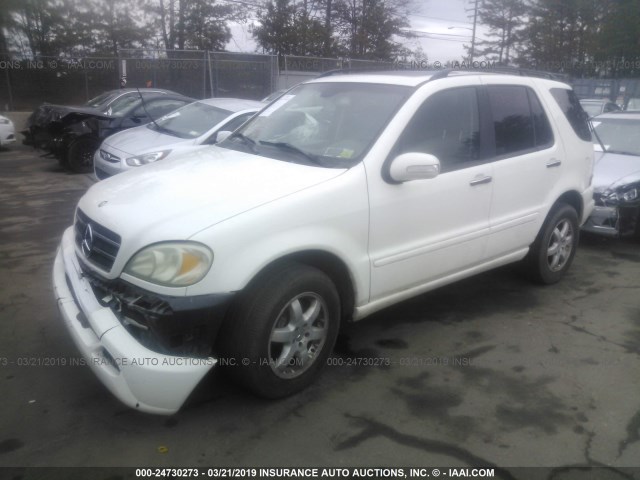 4JGAB75EX3A395570 - 2003 MERCEDES-BENZ ML 500 WHITE photo 2