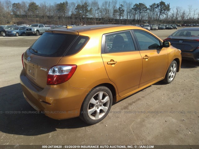 2T1KU40EX9C097582 - 2009 TOYOTA COROLLA MATRIX  ORANGE photo 4