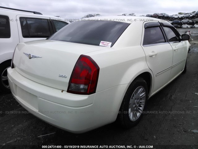 2C3KA43R47H710875 - 2007 CHRYSLER 300 TAN photo 4