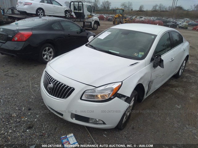 2G4GS5ER9D9209712 - 2013 BUICK REGAL PREMIUM WHITE photo 2