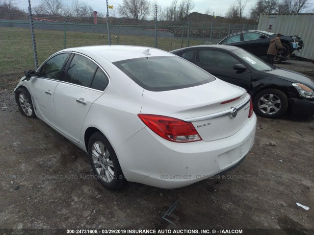 2G4GS5ER9D9209712 - 2013 BUICK REGAL PREMIUM WHITE photo 3