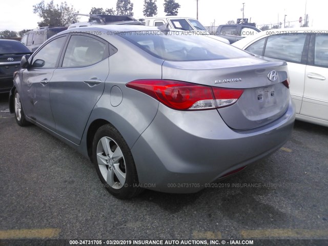 KMHDH4AE8DU491486 - 2013 HYUNDAI ELANTRA GLS/LIMITED GRAY photo 3