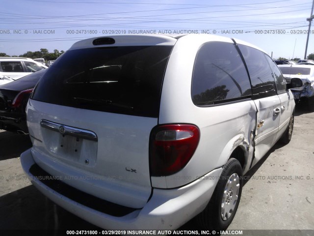 2C4GP44R04R504621 - 2004 CHRYSLER TOWN & COUNTRY LX WHITE photo 4