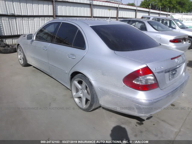 WDBUF56X78B213687 - 2008 MERCEDES-BENZ E 350 SILVER photo 3