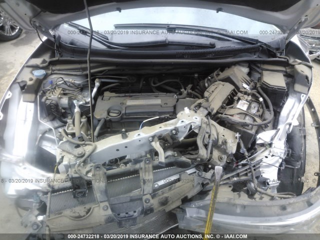 2HKRM4H35FH697078 - 2015 HONDA CR-V LX SILVER photo 10