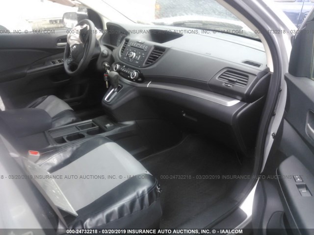 2HKRM4H35FH697078 - 2015 HONDA CR-V LX SILVER photo 5