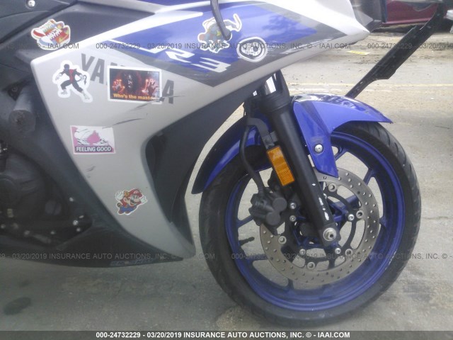 MH3RH06YXFK009218 - 2015 YAMAHA YZFR3 BLUE photo 5