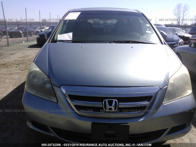 5FNRL38696B020735 - 2006 HONDA ODYSSEY EXL SILVER photo 6