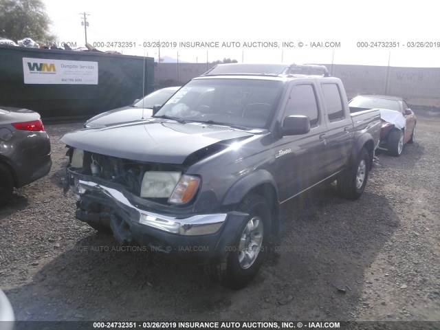 1N6ED27TXYC433922 - 2000 NISSAN FRONTIER CREW CAB XE/CREW CAB SE GRAY photo 2