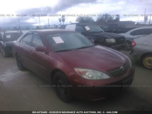 JTDBE32K620131995 - 2002 TOYOTA CAMRY LE/XLE/SE BURGUNDY photo 1