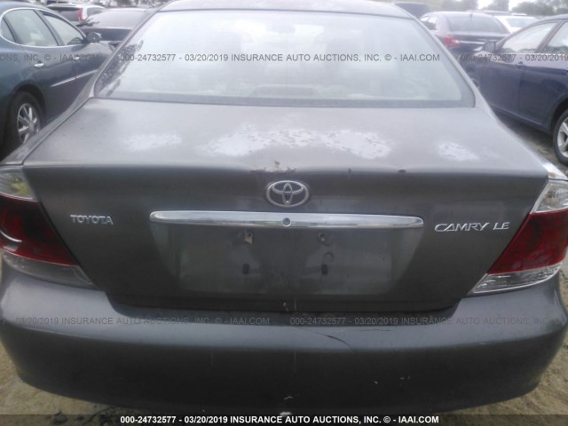 4T1BE32K85U508688 - 2005 TOYOTA CAMRY LE/XLE/SE GRAY photo 6