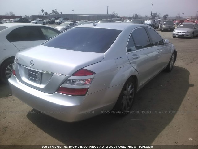 WDDNG71X48A179841 - 2008 MERCEDES-BENZ S 550 SILVER photo 4