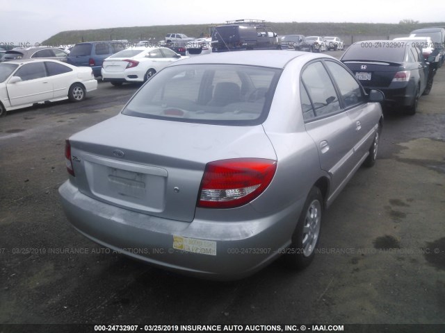 KNADC125646300763 - 2004 KIA RIO SILVER photo 4