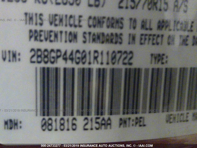 2B8GP44G01R110722 - 2001 DODGE GRAND CARAVAN SPORT RED photo 9