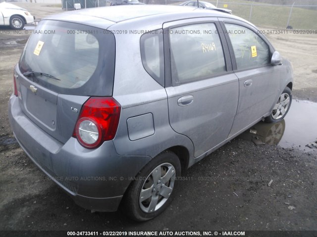 KL1TD66E99B627702 - 2009 CHEVROLET AVEO LS/LT Մոխրագույն լուսանկար 4