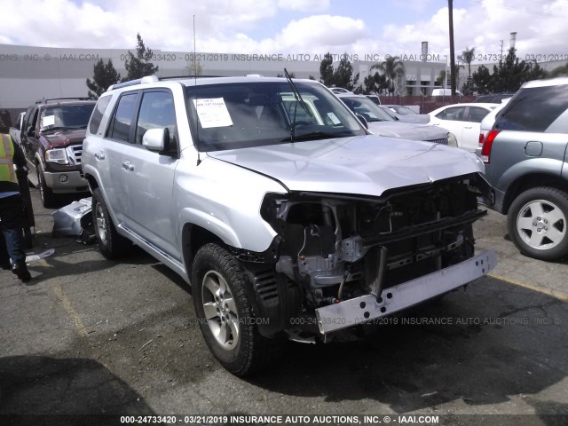 JTEBU5JR1C5080208 - 2012 TOYOTA 4RUNNER SR5/LIMITED/TRAIL SILVER photo 1