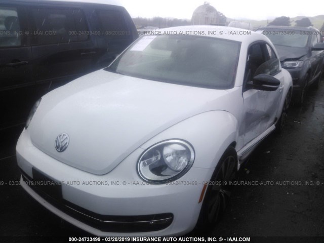 3VWVA7AT8CM603376 - 2012 VOLKSWAGEN BEETLE TURBO WHITE photo 6