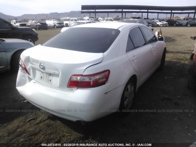 4T1BK46K58U572586 - 2008 TOYOTA CAMRY LE/XLE/SE WHITE photo 4