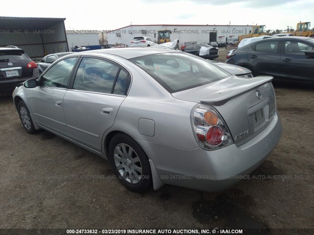 1N4AL11E44C182825 - 2004 NISSAN ALTIMA S/SL SILVER photo 3