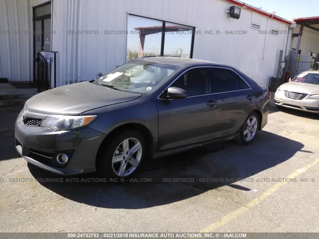 4T1BF1FK3EU399729 - 2014 TOYOTA CAMRY L/SE/LE/XLE 灰色 照片 2