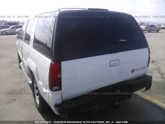 1GYEK13R1XR409950 - 1999 CADILLAC ESCALADE WHITE photo 3