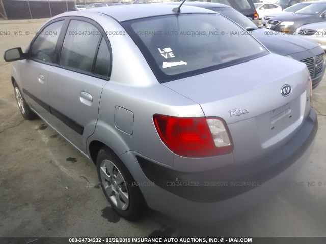 KNADE123076259270 - 2007 KIA RIO LX/SX SILVER photo 3