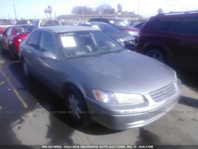 JT2BG22K0X0348219 - 1999 TOYOTA CAMRY LE/XLE GRAY photo 1