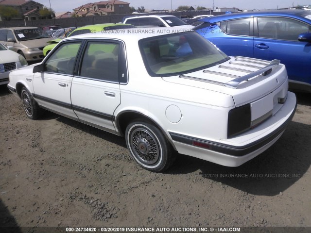 2G3AM51N5K2444735 - 1989 OLDSMOBILE CUTLASS CIERA SL WHITE photo 3