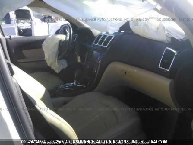 1GKKVTED2BJ311471 - 2011 GMC ACADIA DENALI WHITE photo 5