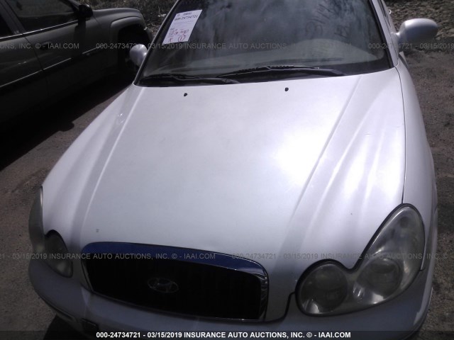 KMHWF35H12A622656 - 2002 HYUNDAI SONATA GLS/LX WHITE photo 10