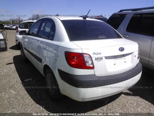 KNADE223596452443 - 2009 KIA RIO LX/SX WHITE photo 3