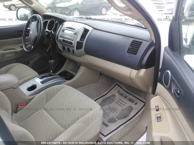 3TMJU4GN8BM110232 - 2011 TOYOTA TACOMA DOUBLE CAB PRERUNNER WHITE photo 5