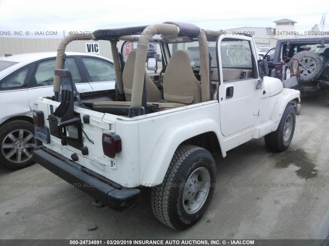 1J4FA59S0YP708352 - 2000 JEEP WRANGLER / TJ SAHARA WHITE photo 4