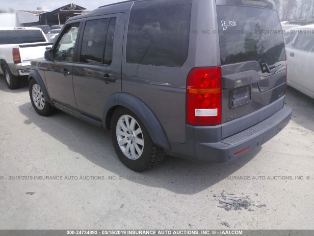 SALAE25415A329572 - 2005 LAND ROVER LR3 SE GRAY photo 3