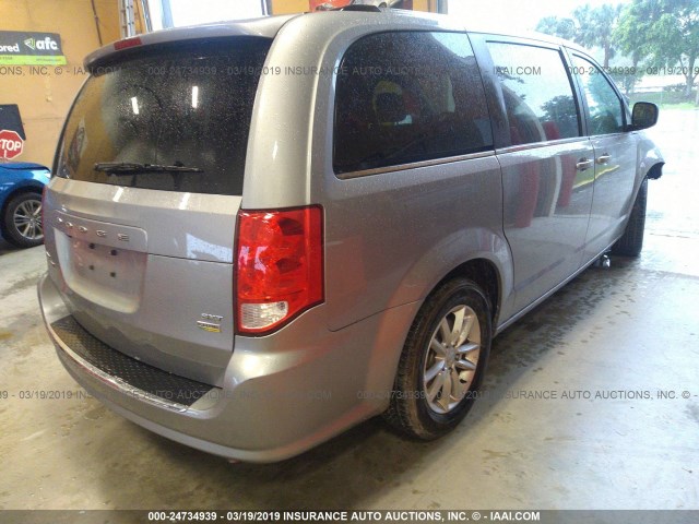 2C4RDGCG6JR249648 - 2018 DODGE GRAND CARAVAN SXT SILVER photo 4