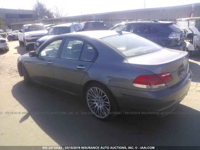 WBAHL83507DT10004 - 2007 BMW 750 I GRAY photo 3