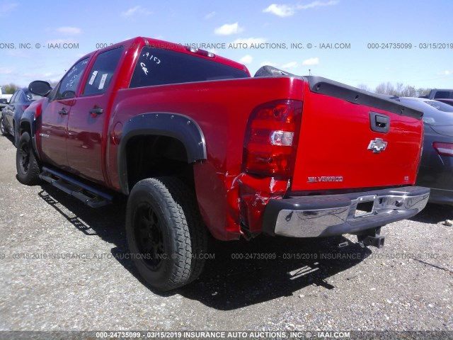 2GCEC13C571551077 - 2007 CHEVROLET SILVERADO C1500 CREW CAB RED photo 3