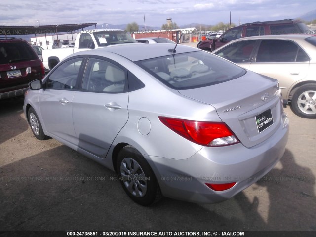 KMHCT4AE6GU105033 - 2016 HYUNDAI ACCENT SE SILVER photo 3