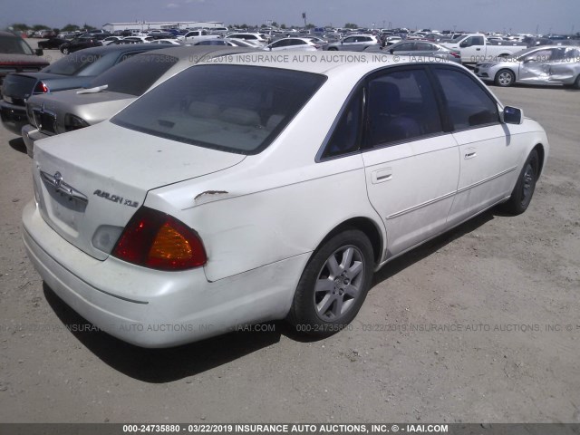 4T1BF28B6YU068330 - 2000 TOYOTA AVALON XL/XLS WHITE photo 4