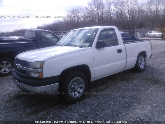 1GCEC14V05Z300262 - 2005 CHEVROLET SILVERADO C1500 WHITE photo 2