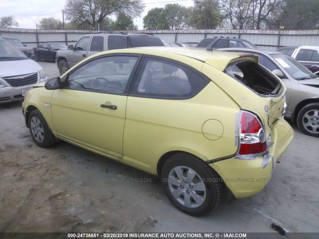 KMHCM36C29U110506 - 2009 HYUNDAI ACCENT GS YELLOW photo 3