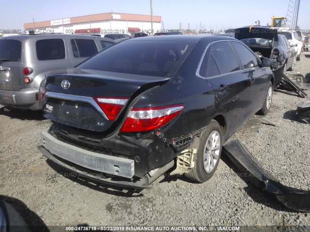 4T1BF1FK6GU171565 - 2016 TOYOTA CAMRY LE/XLE/SE/XSE BLACK photo 4