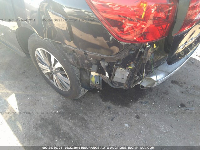 5N1DR2MM2HC606079 - 2017 NISSAN PATHFINDER S/SV/SL/PLATINUM BLACK photo 6