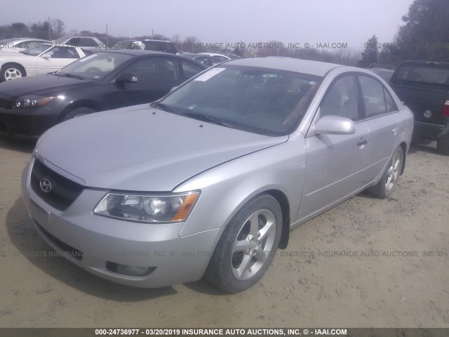 5NPEU46F57H247881 - 2007 HYUNDAI SONATA SE/LIMITED SILVER photo 2