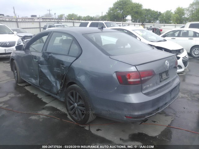 3VWD17AJ6JM235867 - 2018 VOLKSWAGEN JETTA SPORT GRAY photo 3