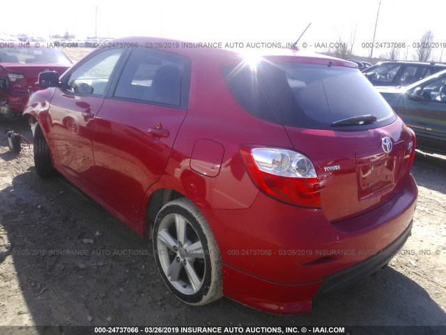 2T1KE40E89C014244 - 2009 TOYOTA COROLLA MATRIX S RED photo 3