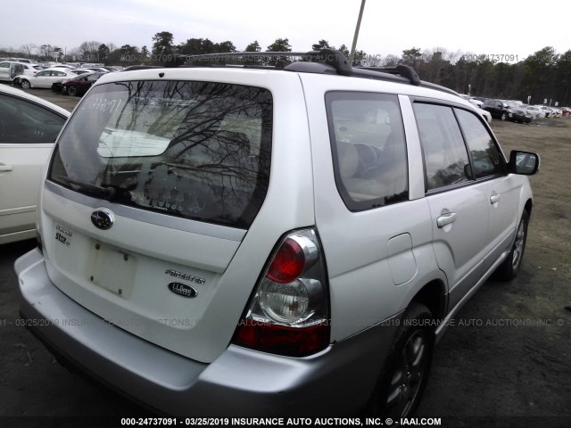 JF1SG67637H730102 - 2007 SUBARU FORESTER 2.5X LL BEAN WHITE photo 4