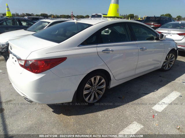 5NPEC4AC2BH165695 - 2011 HYUNDAI SONATA SE/LIMITED WHITE photo 4